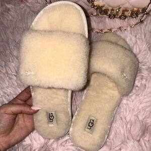 UGG Australia Women’s Cozette Genuine Shearling Slipper